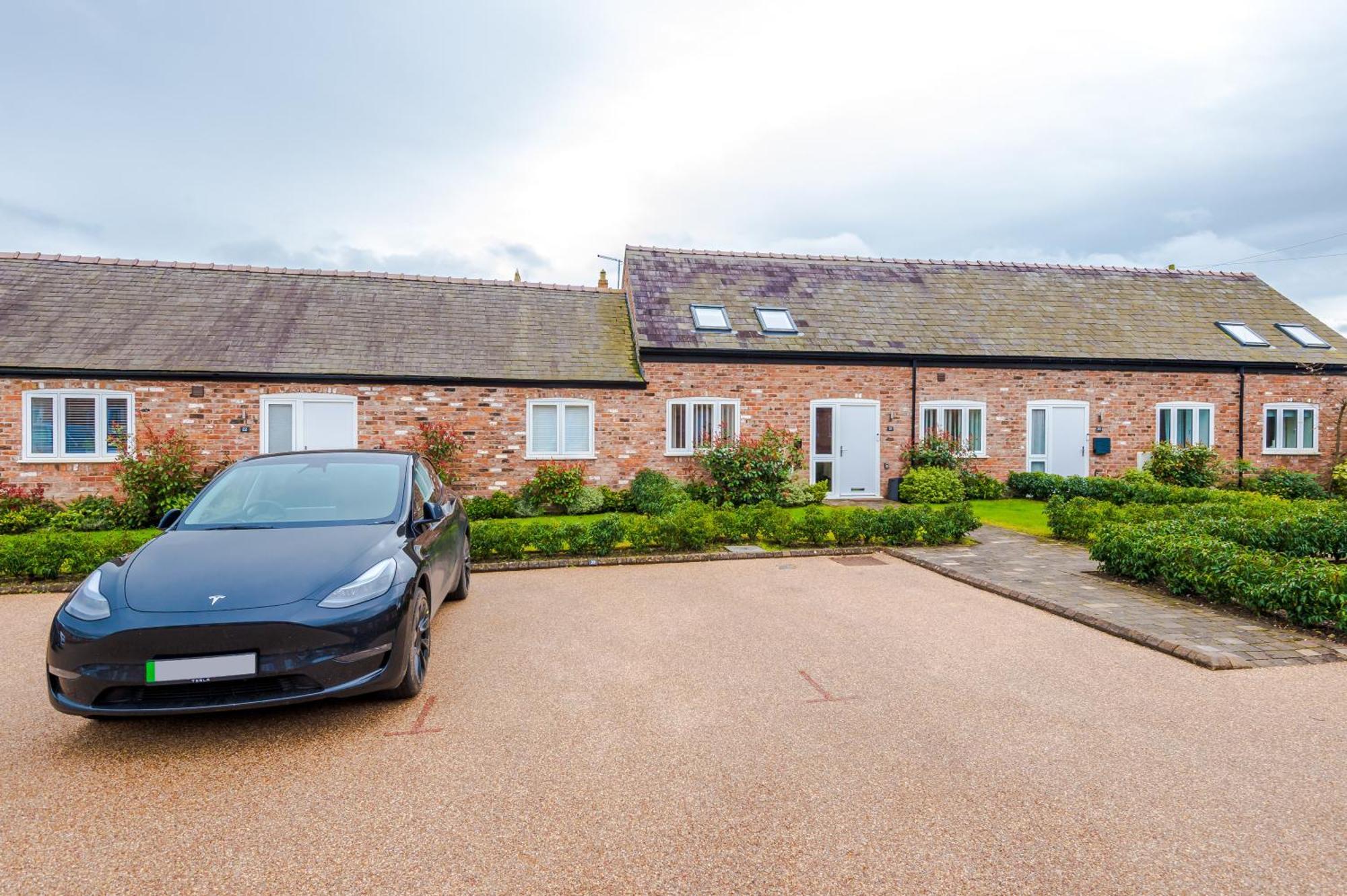 Mollington  Number 21: A Breathtaking Chester Cottage With Parking מראה חיצוני תמונה